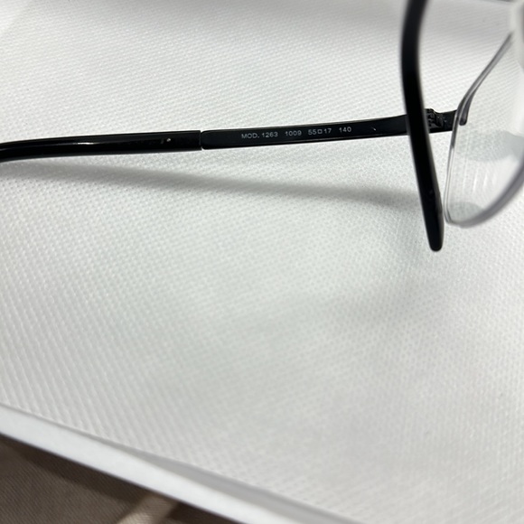 VERSACE - Picture 4 of 7